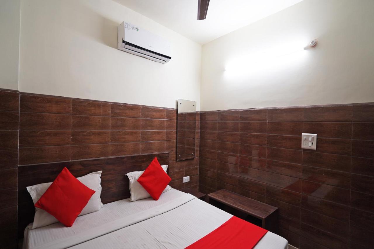 Hotel O Shri Sai Guest House دلهي المظهر الخارجي الصورة