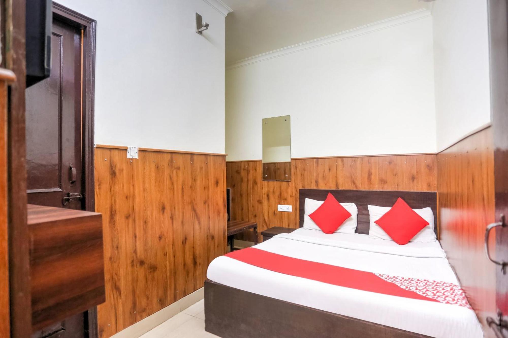 Hotel O Shri Sai Guest House دلهي المظهر الخارجي الصورة