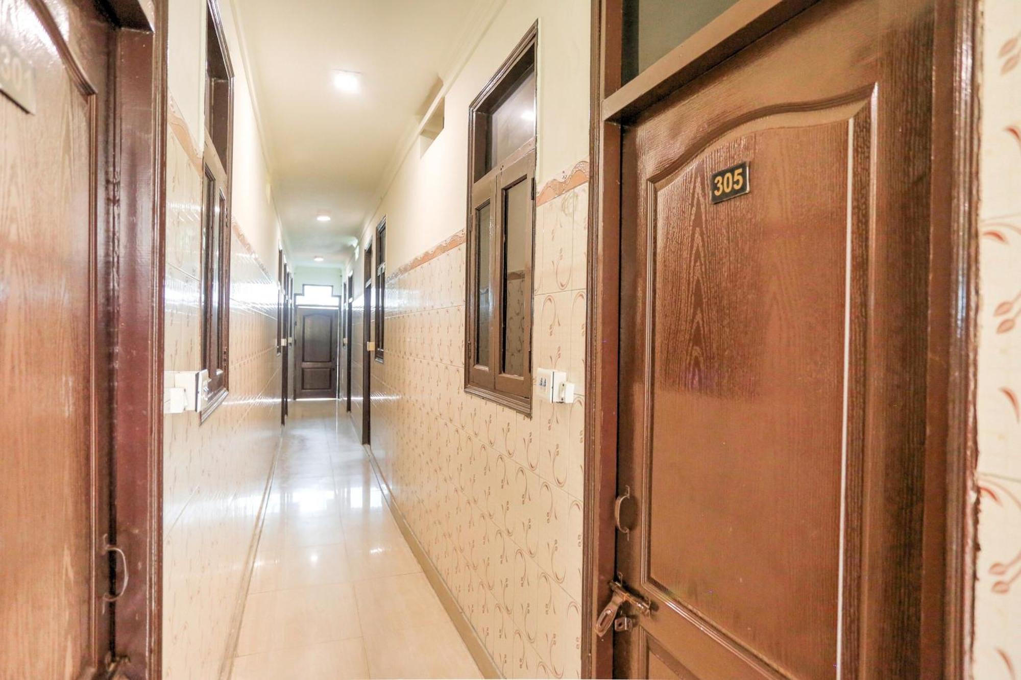 Hotel O Shri Sai Guest House دلهي المظهر الخارجي الصورة