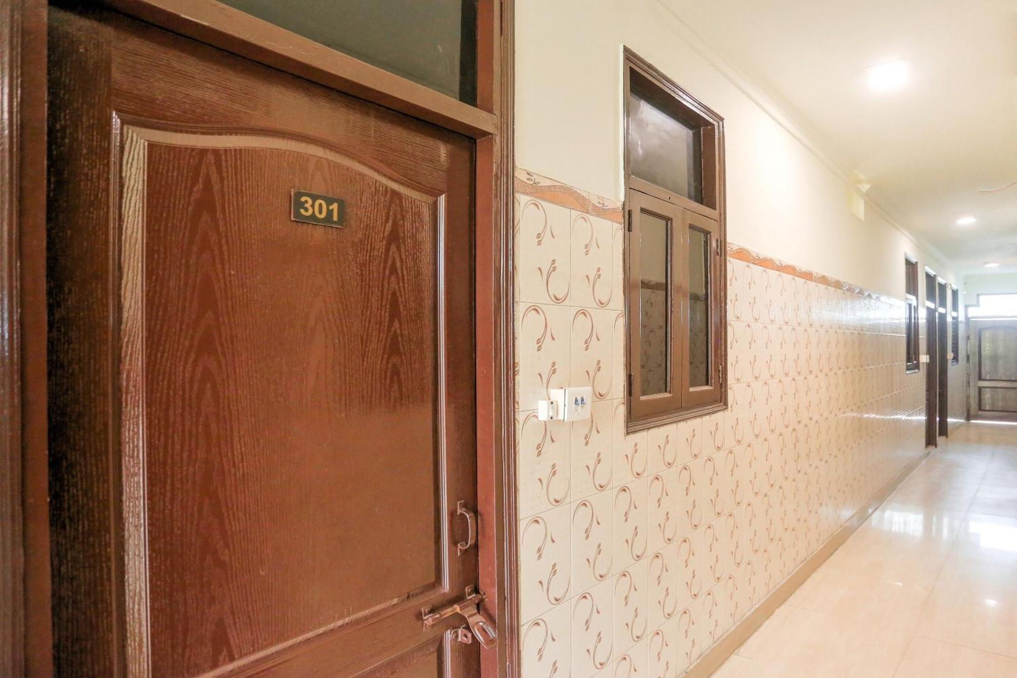 Hotel O Shri Sai Guest House دلهي المظهر الخارجي الصورة